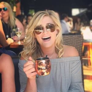 Meet your Posher, Ashley